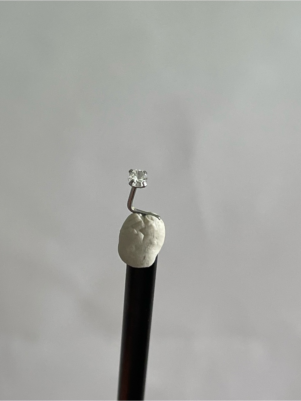 Classic CZ Prong Set Stone Silver L Nose Bone